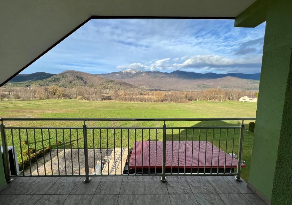 Photo of Patio Balcony in Korenica