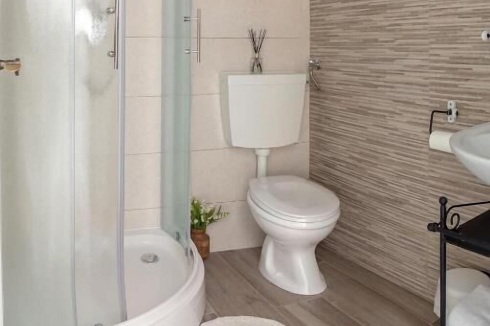 Photo of Bathroom in Gracisce