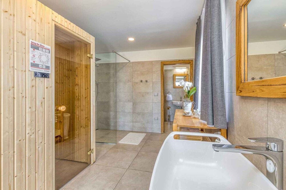 Photo of Bathroom in Selina