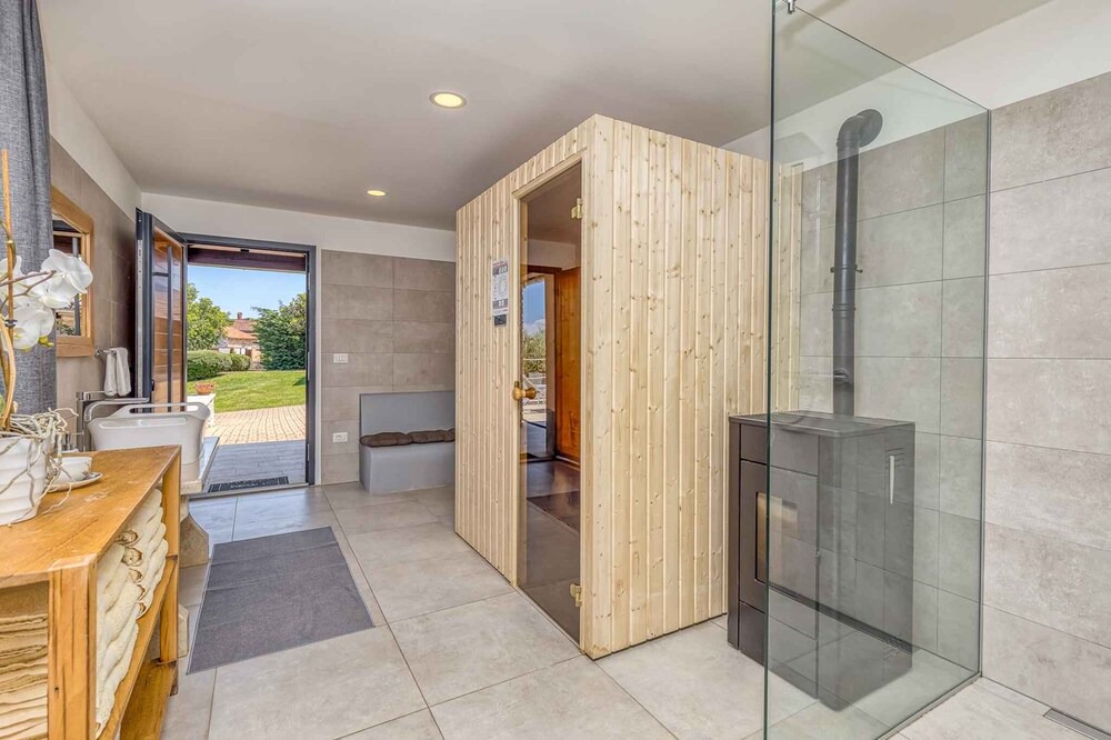 Photo of Bathroom in Selina