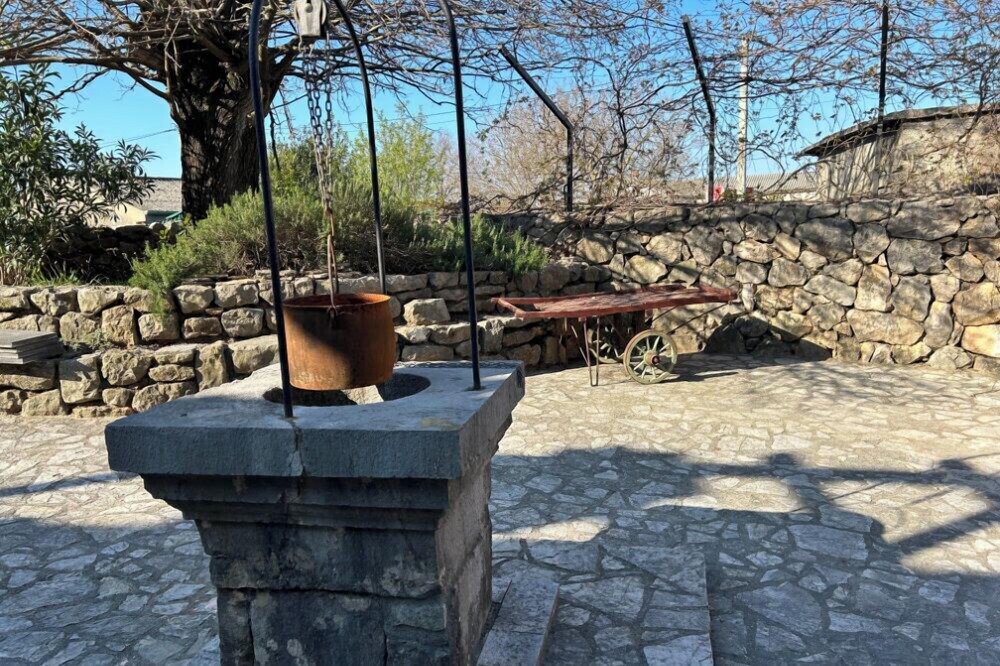 Photo of Patio Balcony in Gabonjin