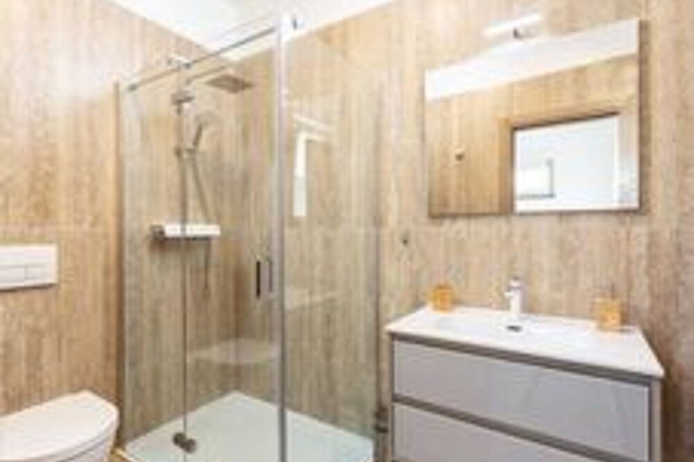 Photo of Bathroom in Skatari