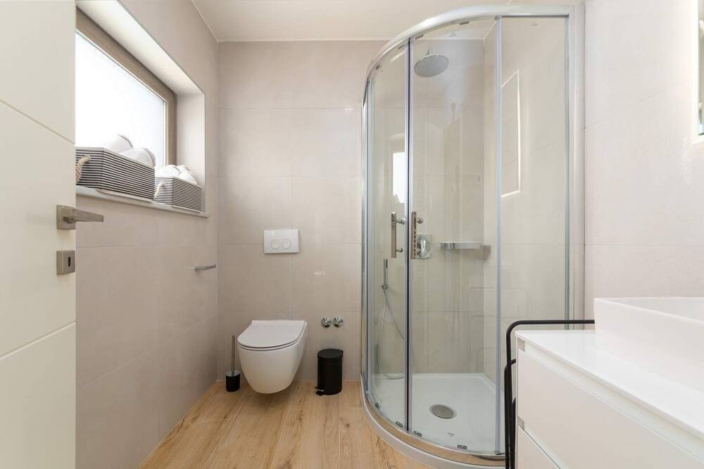 Photo of Bathroom in Lindar