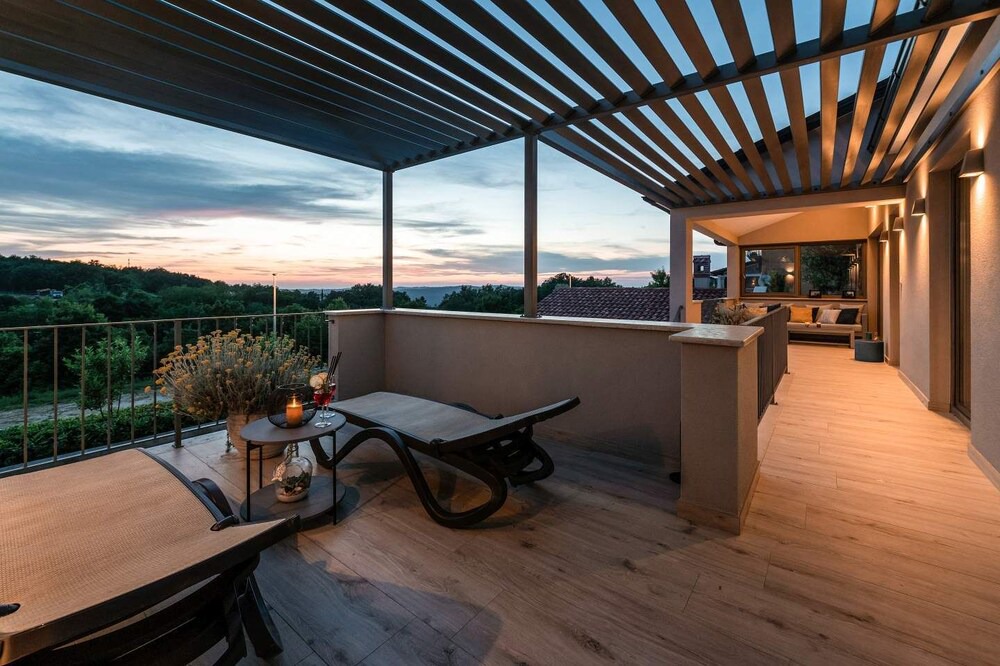 Photo of Patio Balcony in Lindar