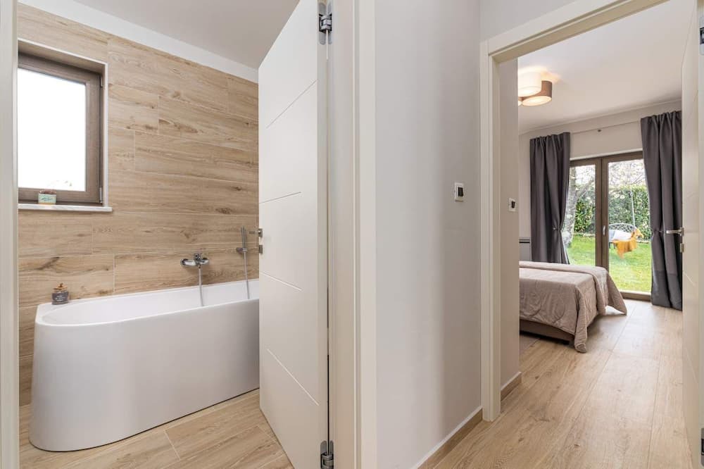 Photo of Bedroom in Lindar
