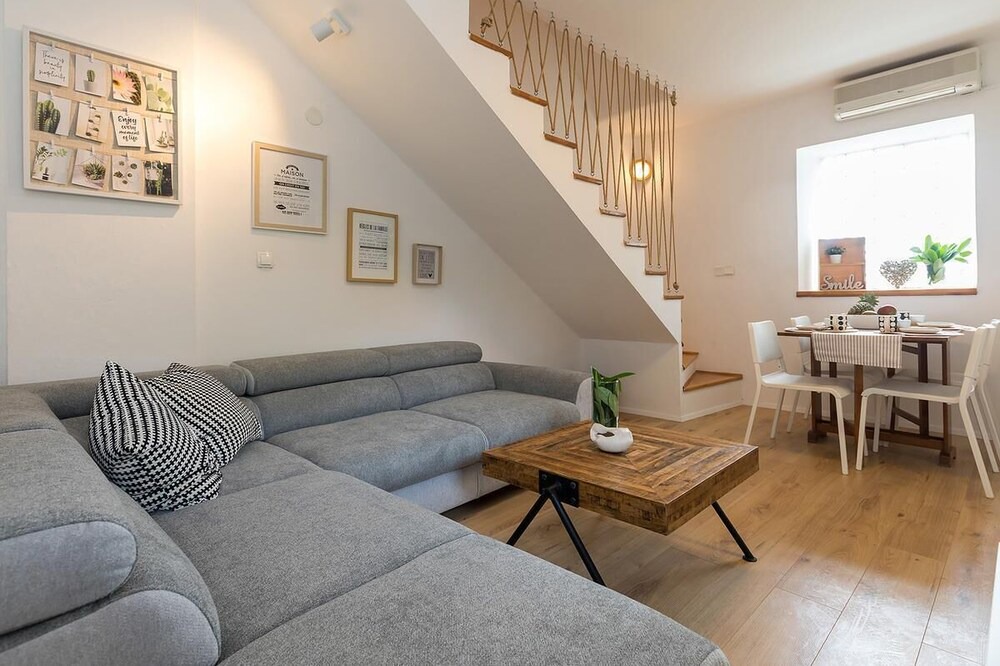 Photo of Livingroom in Buici