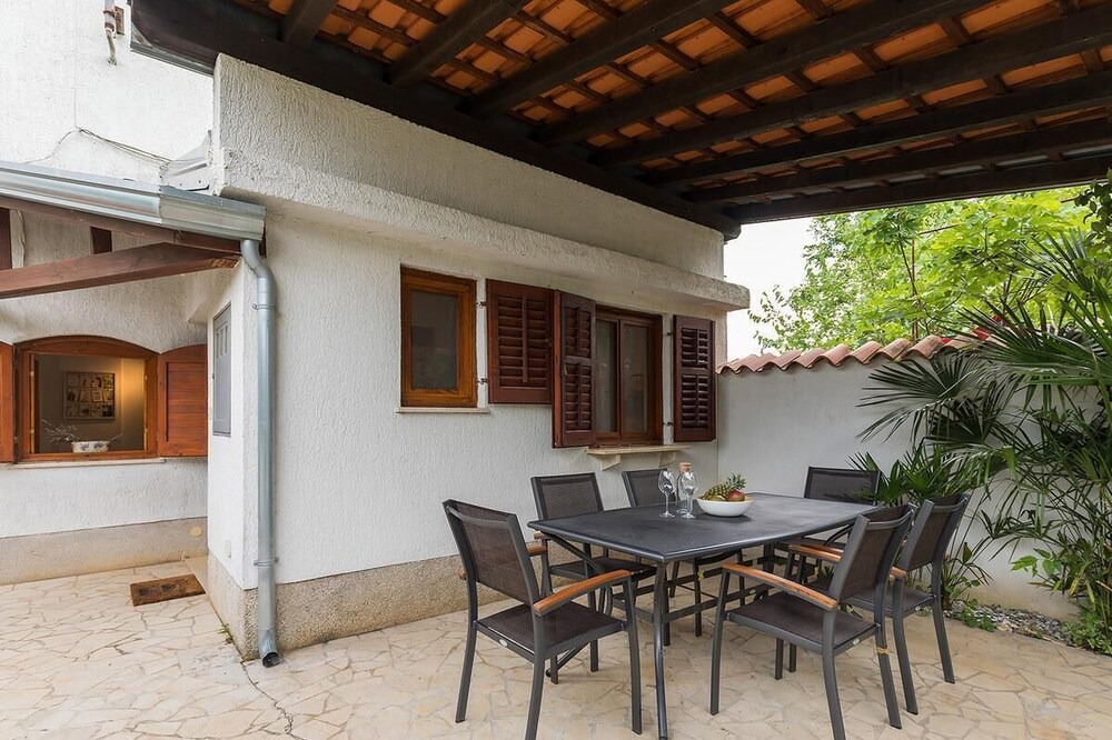 Photo of Patio Balcony in Buici