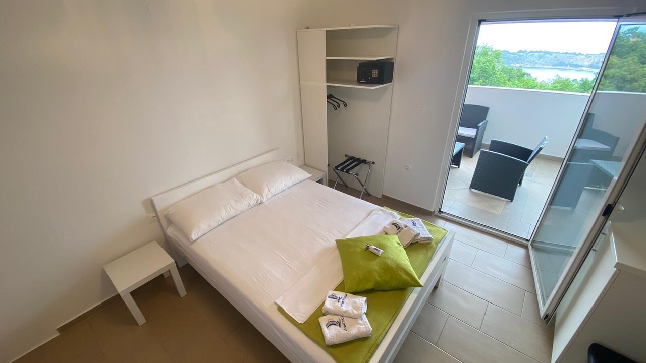 Photo of Bedroom in Omisalj