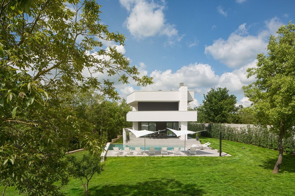 Photo of Outdoor in Vela Traba