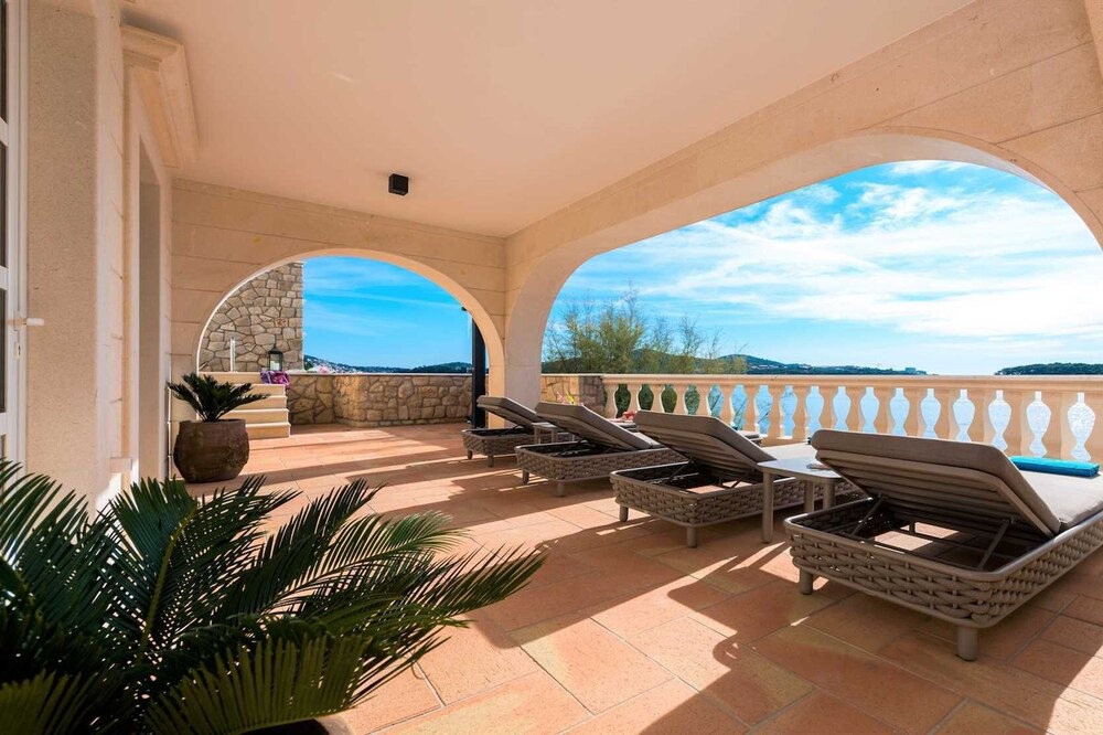 Photo of Patio Balcony in Lozica