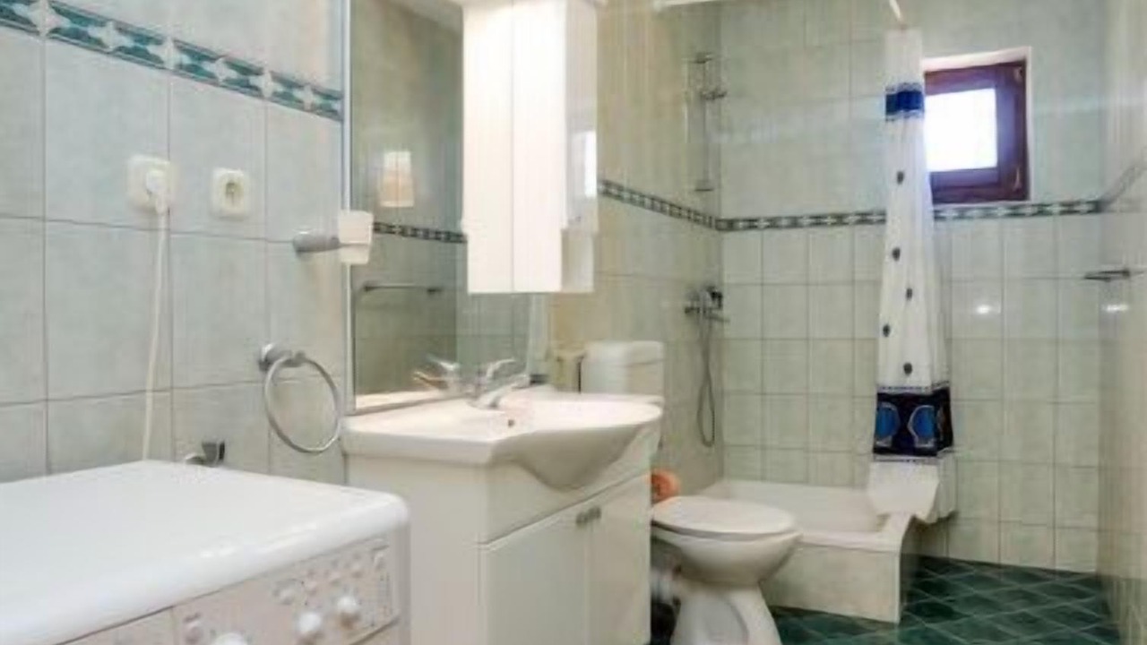 Photo of Bathroom in Mirce