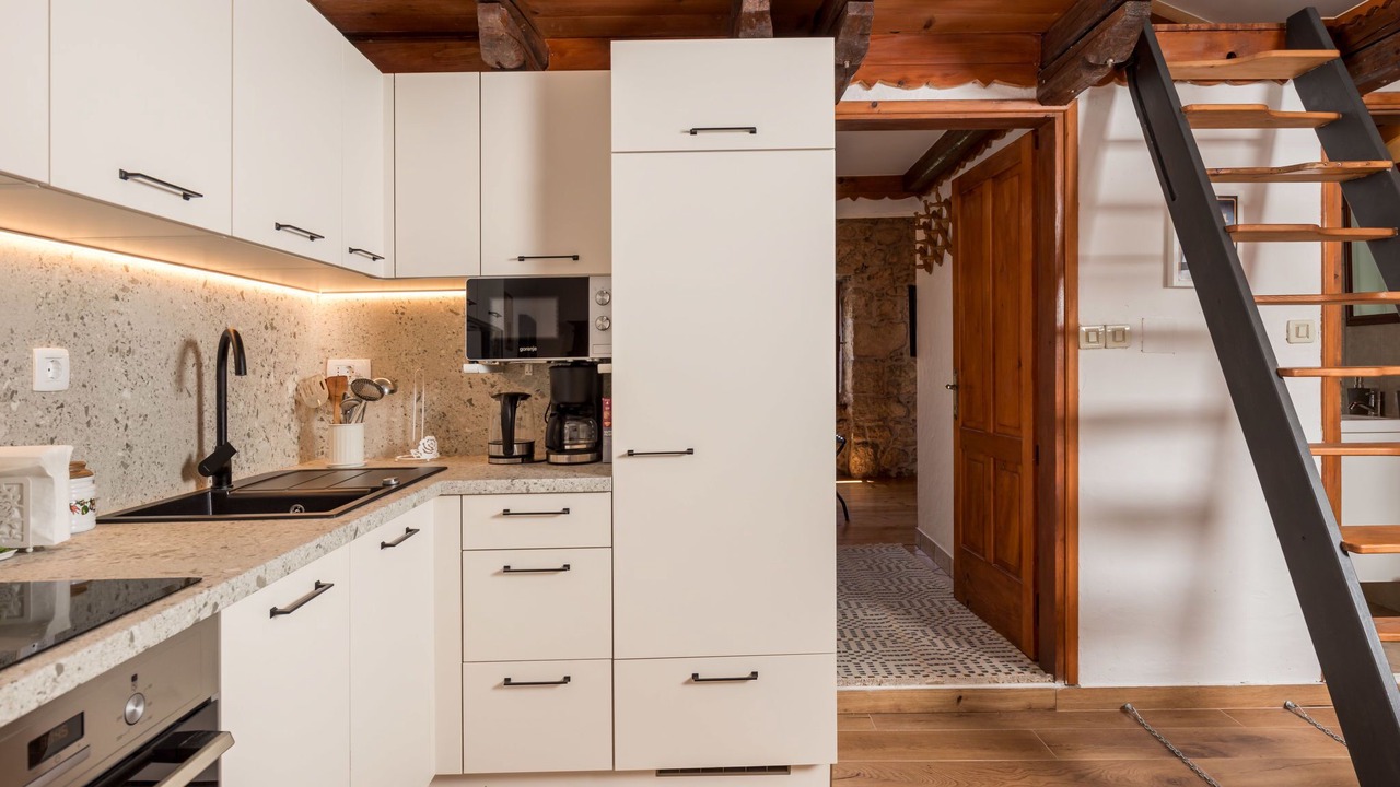 Photo of Kitchen in Gabonjin
