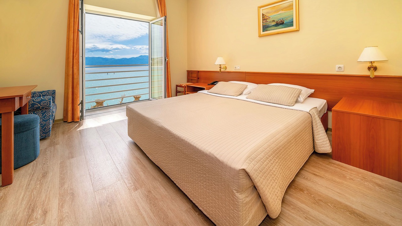 Photo of Bedroom in Baska