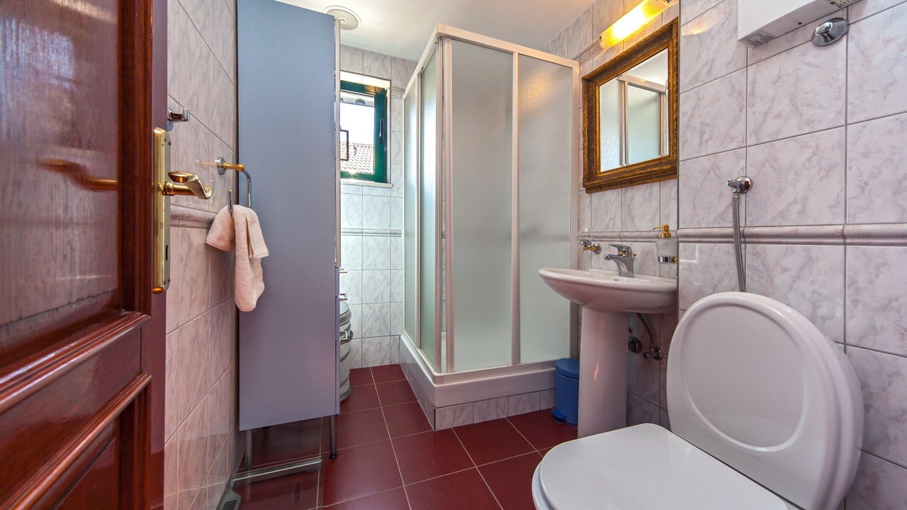 Photo of Bathroom in Sumartin