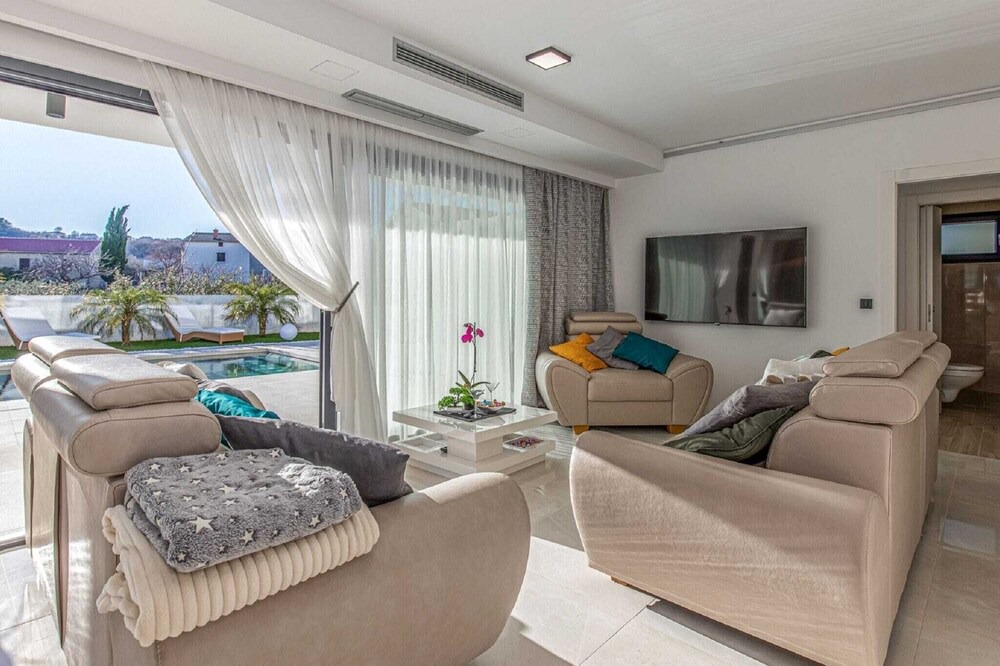 Photo of Livingroom in Vrh