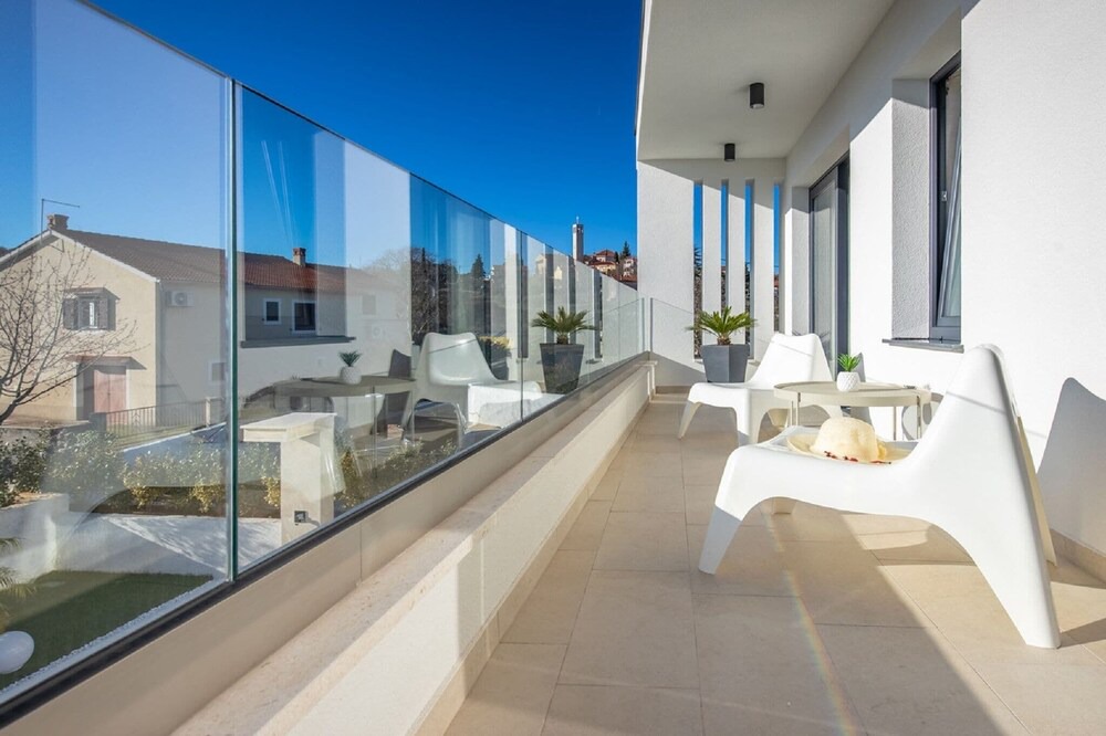 Photo of Patio Balcony in Vrh