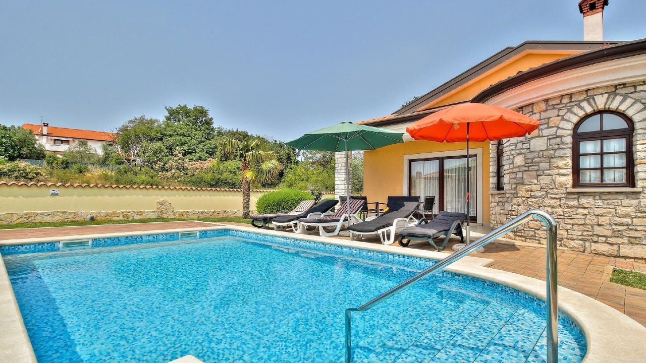 Photo of Outdoor in Kastel