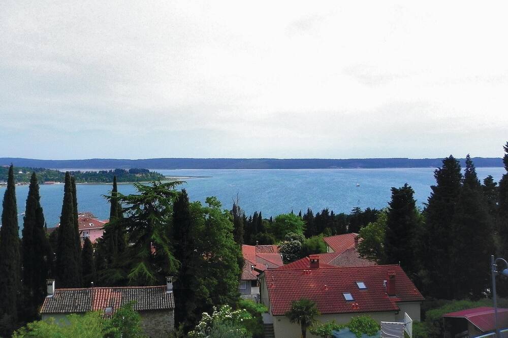 Photo of Bedroom in Portoroz