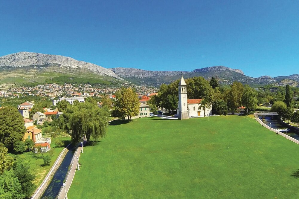Photo of Others in Solin