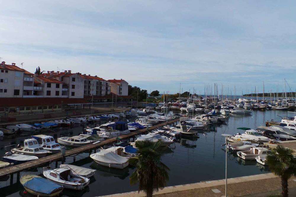 Photo of Others in Cervar Porat