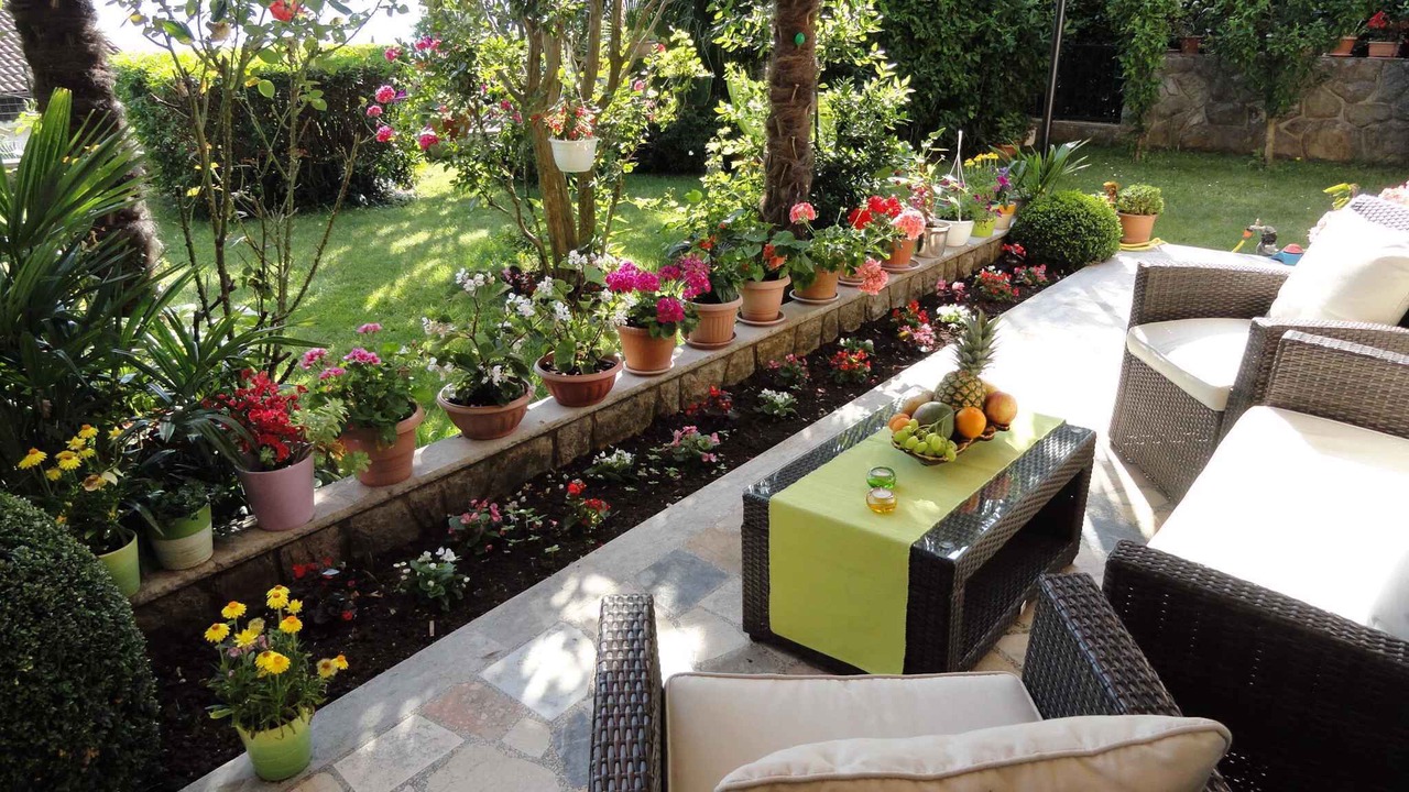 Photo of Outdoor in Rubesi