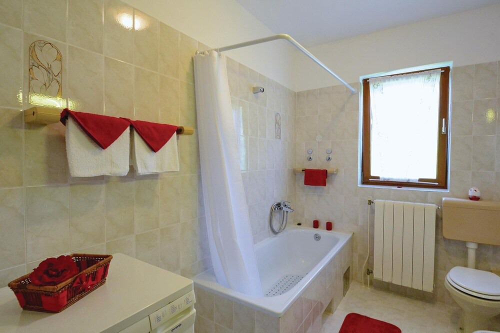 Photo of Bathroom in Krsan