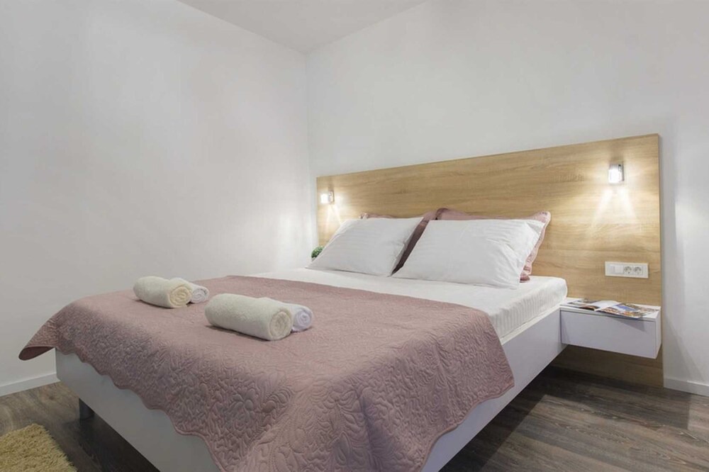 Photo of Bedroom in Srima