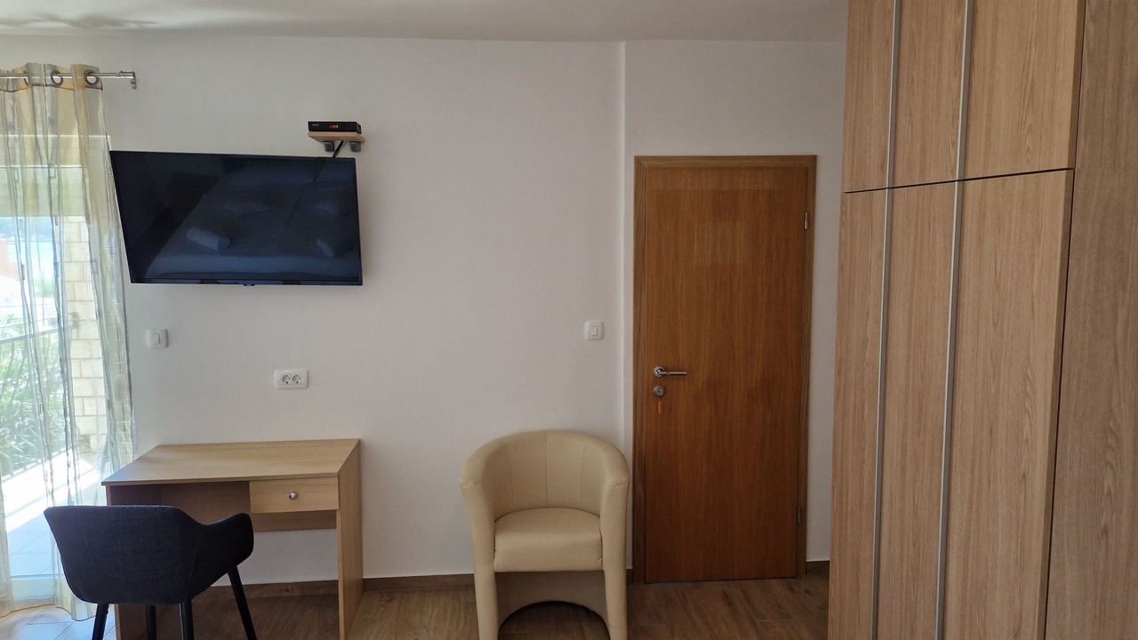 Photo of Bedroom in Banjol