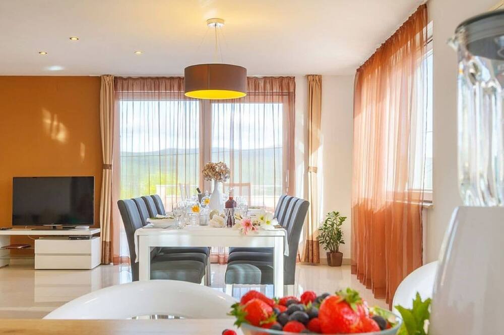 Photo of Livingroom in Kornic