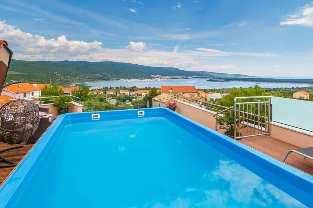 Photo of Outdoor in Kornic