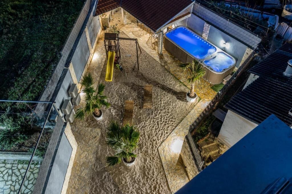 Photo of Patio Balcony in Vinisce