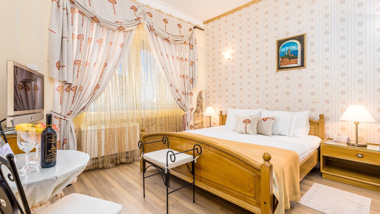 Photo of Bedroom in Banjol