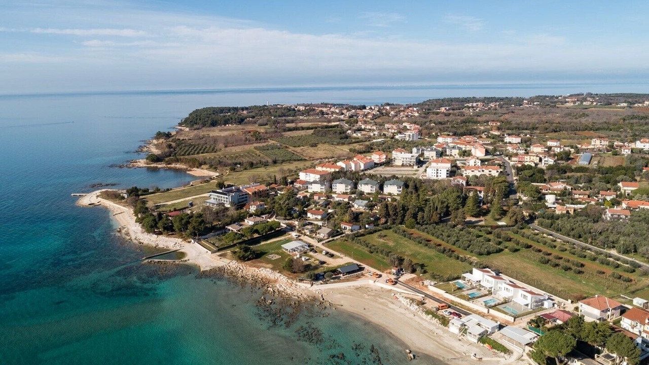 Photo of Others in Crveni Vrh
