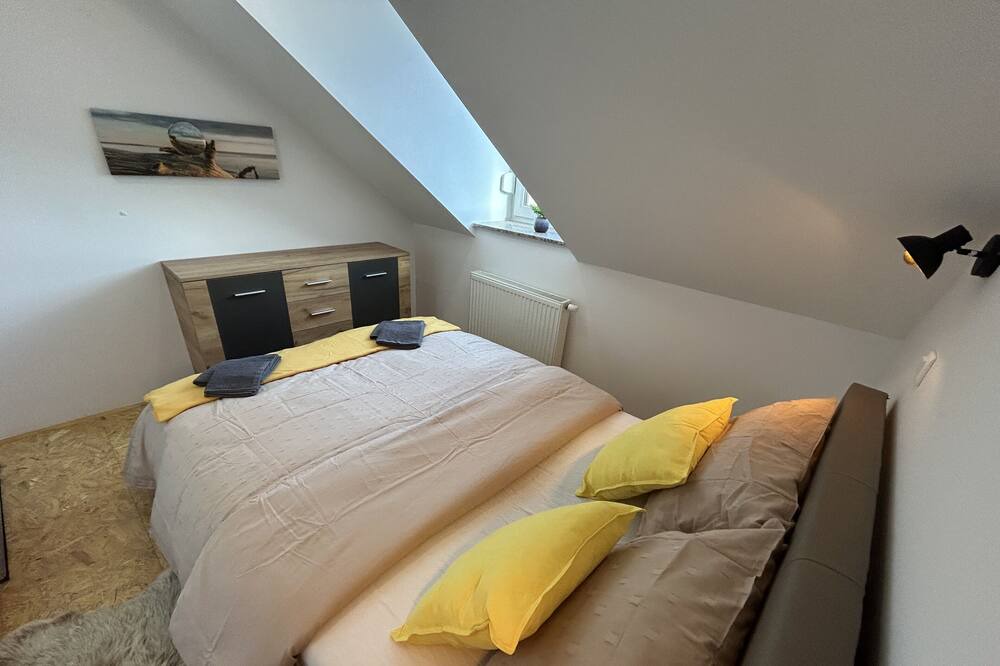 Photo of Bedroom in Siska District