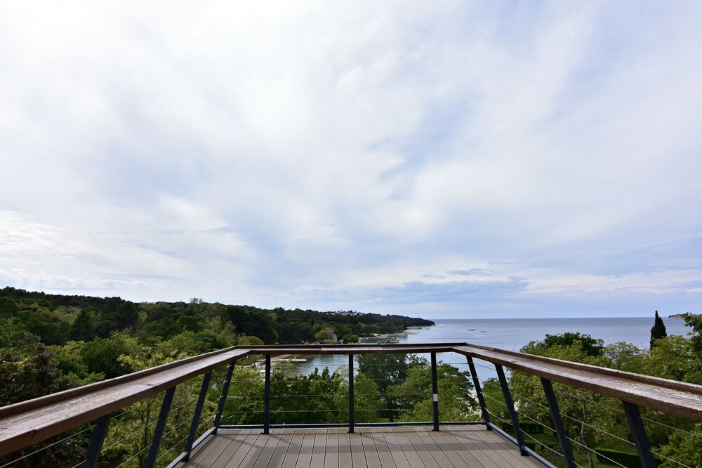 Photo of Patio Balcony in Tar