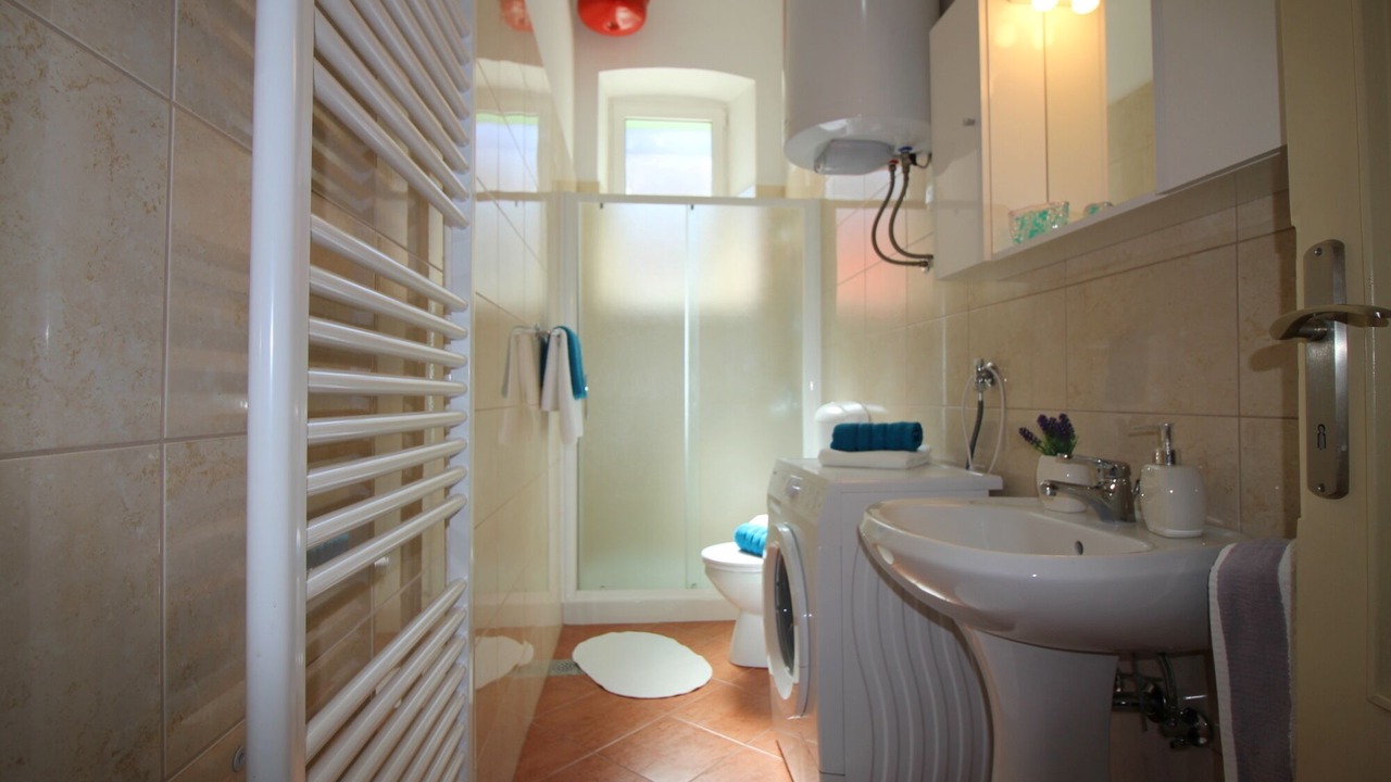 Photo of Bathroom in City Center