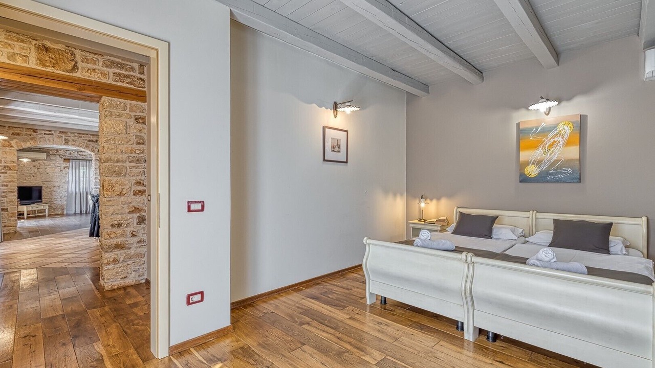 Photo of Bedroom in Baderna