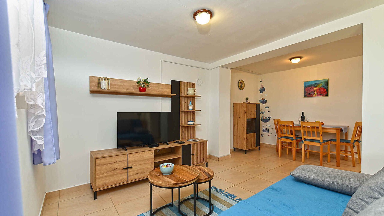 Photo of Livingroom in Gajana