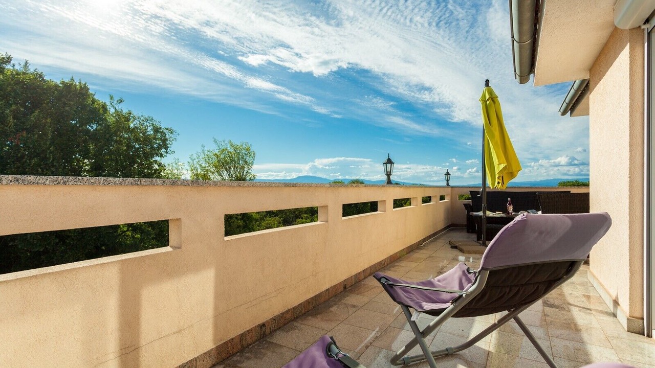 Photo of Patio Balcony in Sveti Anton