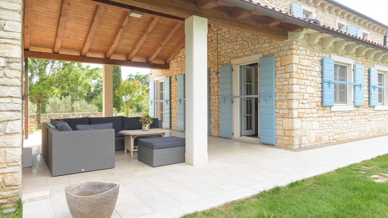 Photo of Patio Balcony in Divsici