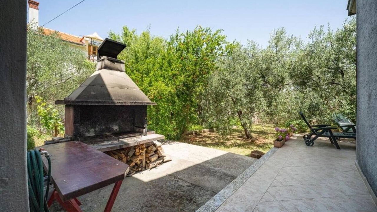 Photo of Outdoor in Preko