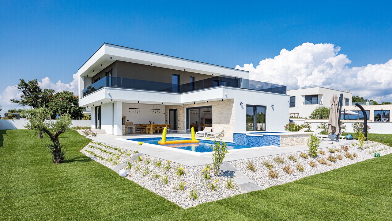 Photo of Outdoor in Jursici