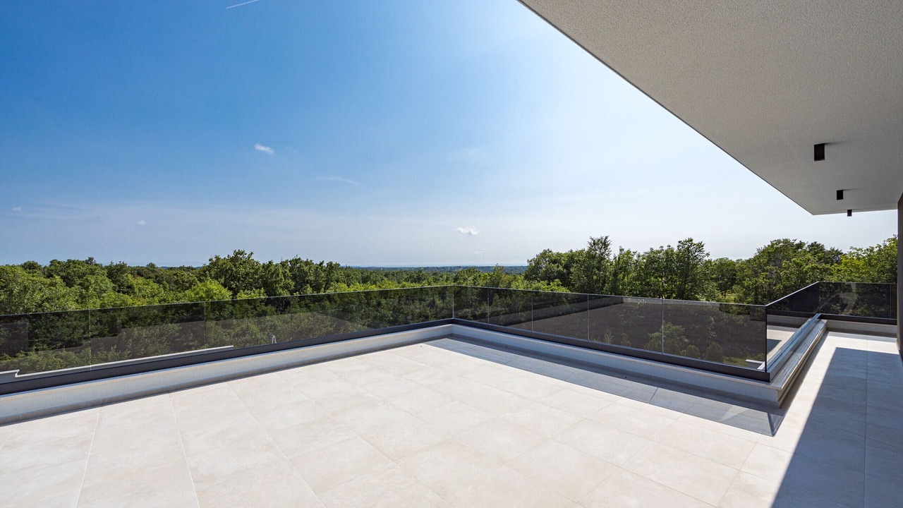 Photo of Patio Balcony in Jursici