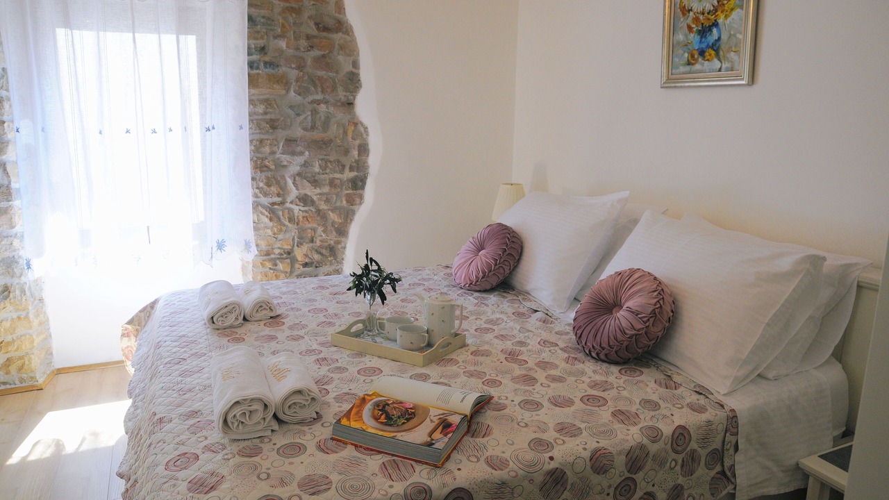 Photo of Bedroom in Draguc