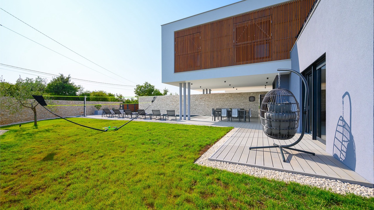 Photo of Patio Balcony in Peresiji