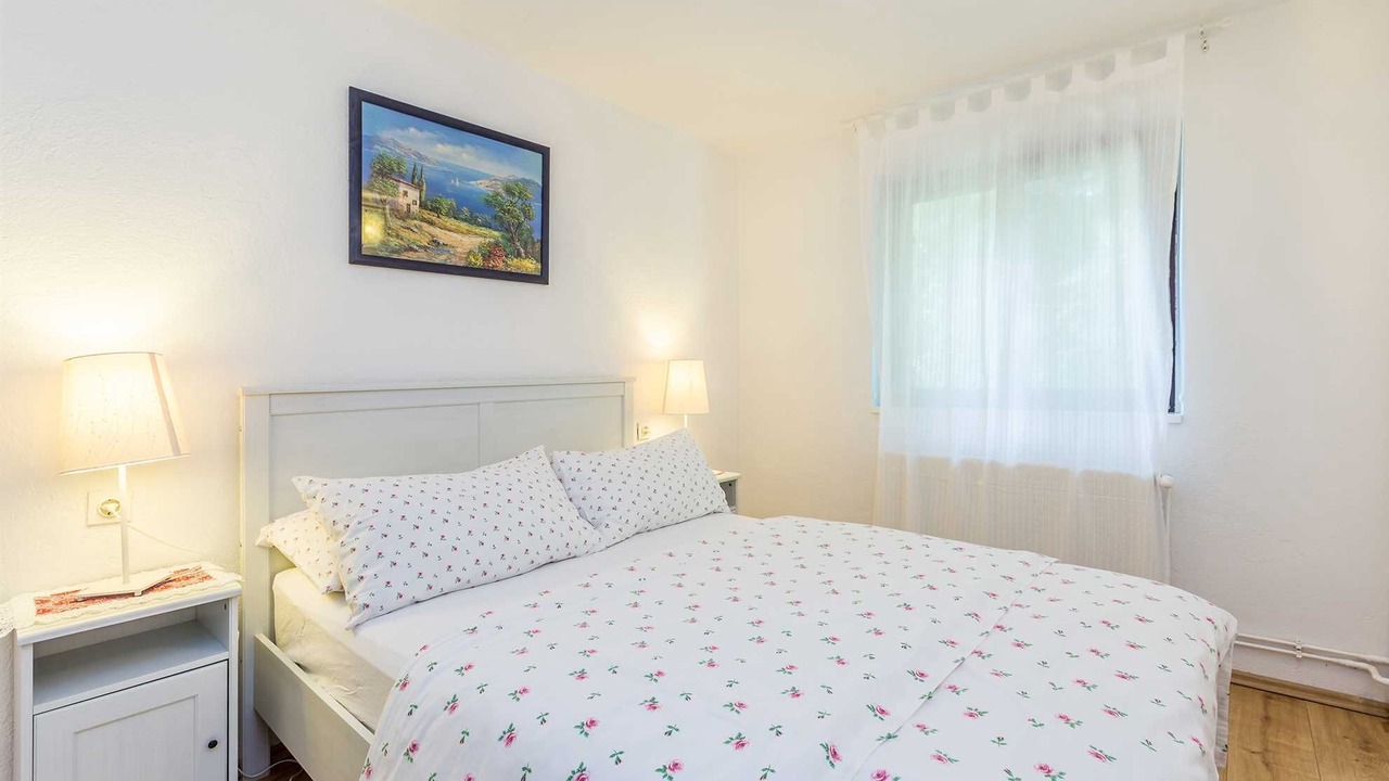 Photo of Bedroom in Omisalj