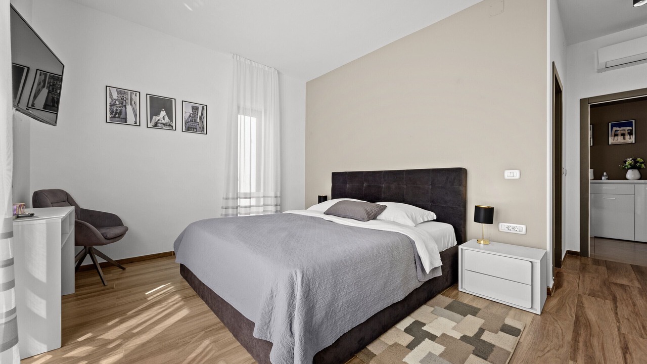 Photo of Bedroom in Sikici