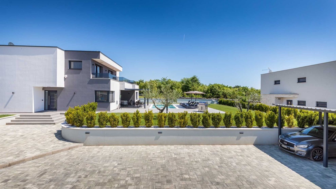 Photo of Outdoor in Jursici