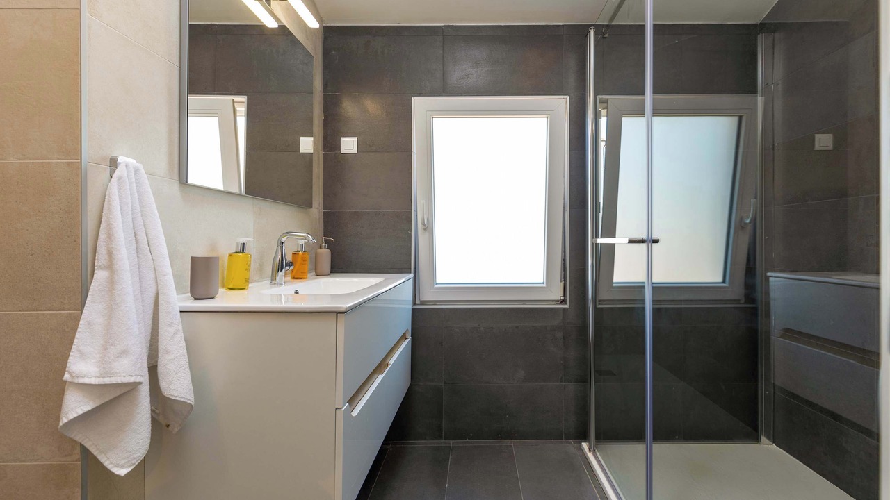 Photo of Bathroom in Diminici