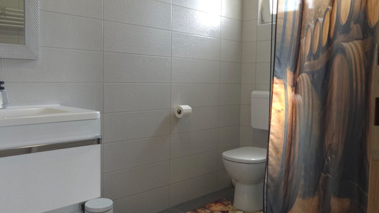 Photo of Bathroom in Karanac
